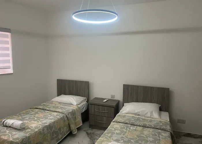 Maisonette 2